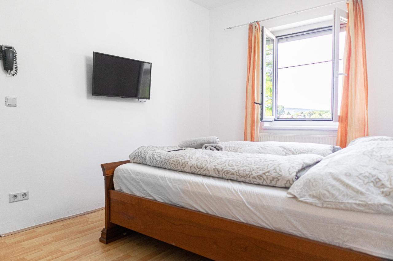 Exquisite Shared Villa - Your Private Room In This Beautiful Home 비엔나 외부 사진