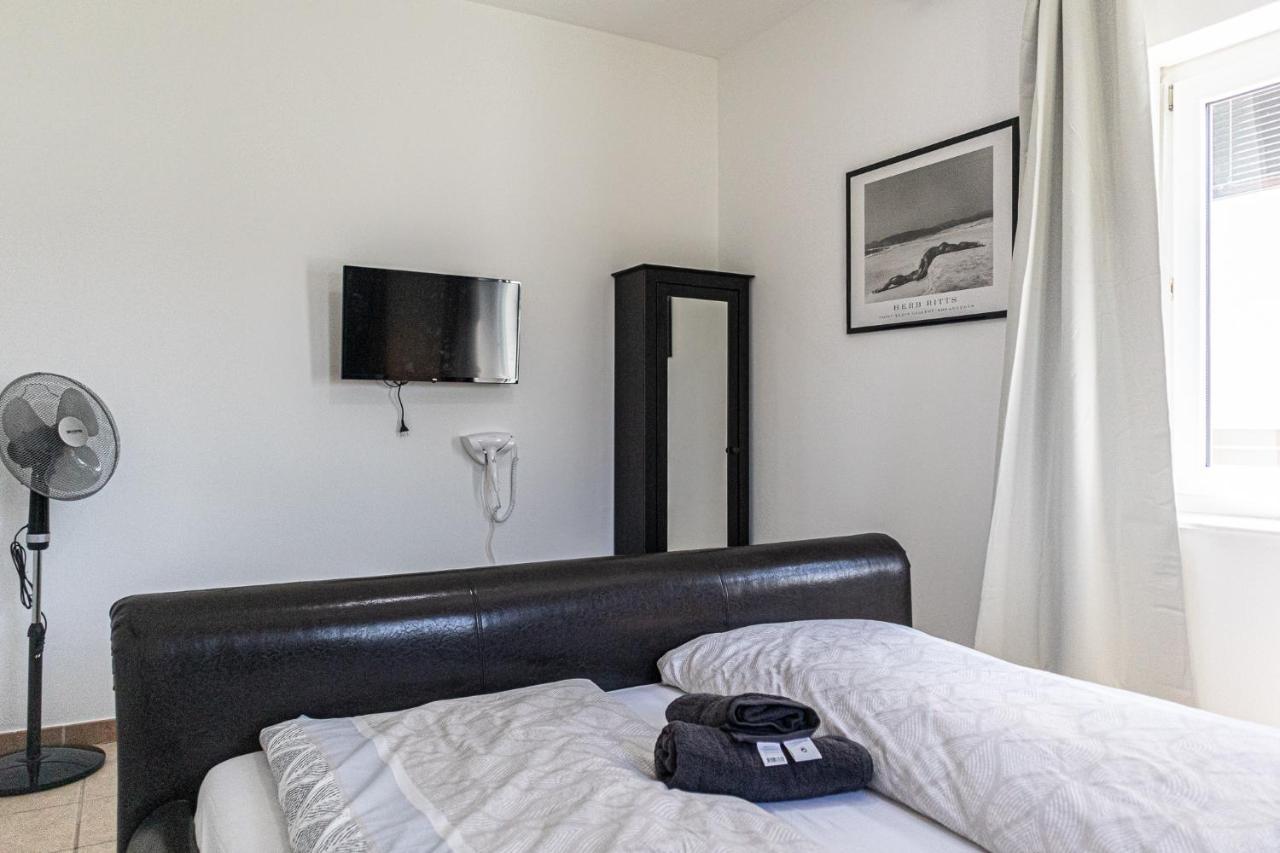 Exquisite Shared Villa - Your Private Room In This Beautiful Home 비엔나 외부 사진