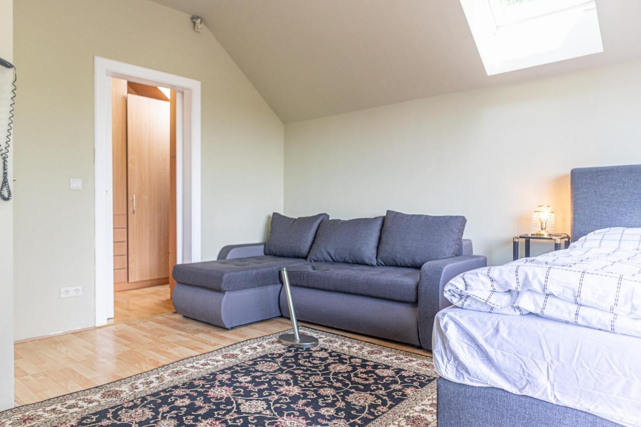 Exquisite Shared Villa - Your Private Room In This Beautiful Home 비엔나 외부 사진